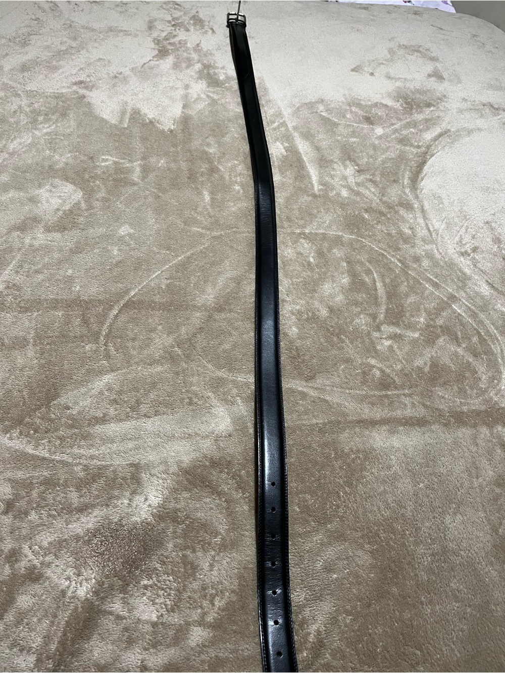 Classic Black Leather Men's Belt - Sleek Everyday Style-size 42